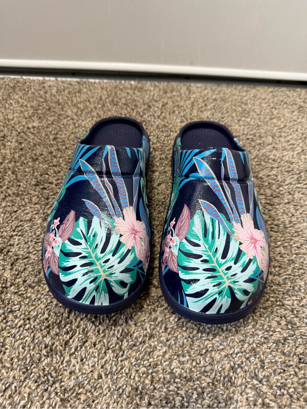 OOFOS Women's Tropical Floral Slip-On Clogs in Navy, Teal, and Pink
